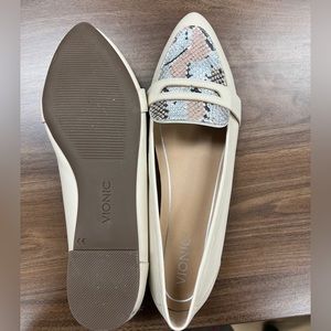 Vionic Savannah Boa White - Size 10